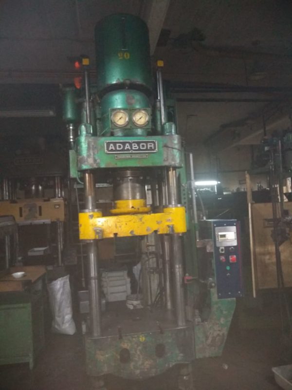 Prensa Adabor 120 Tn reparada a nuevo